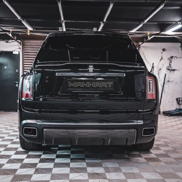 Carbon Rear Diffuser for Rolls-Royce Cullinan